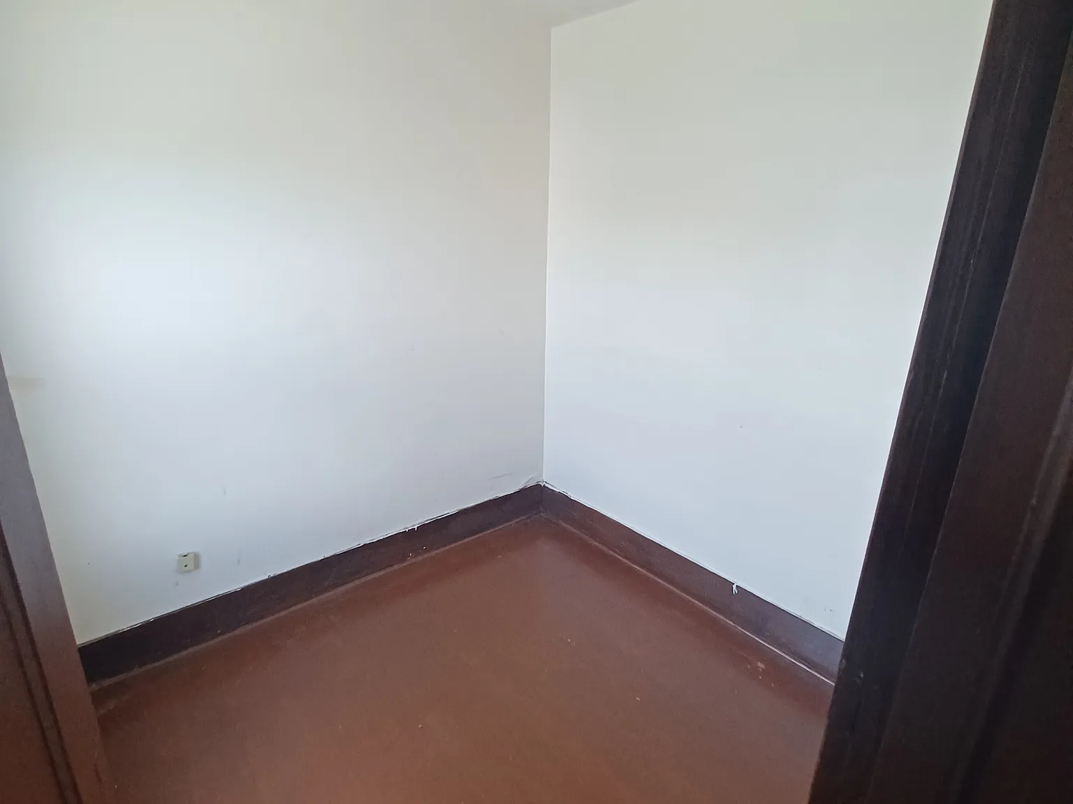 1 bed, 900 sqft, $950 — Photo 2