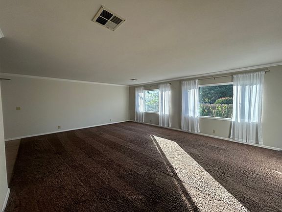 3rd image of 24781 Taft St