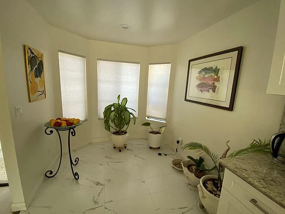 3rd image of 1228 Stonewood Dr