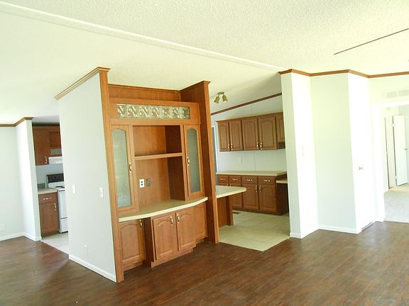 3rd image of 5286 Savannah Way