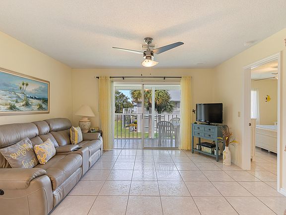 Home For Sale In Fountains Of St Lucie