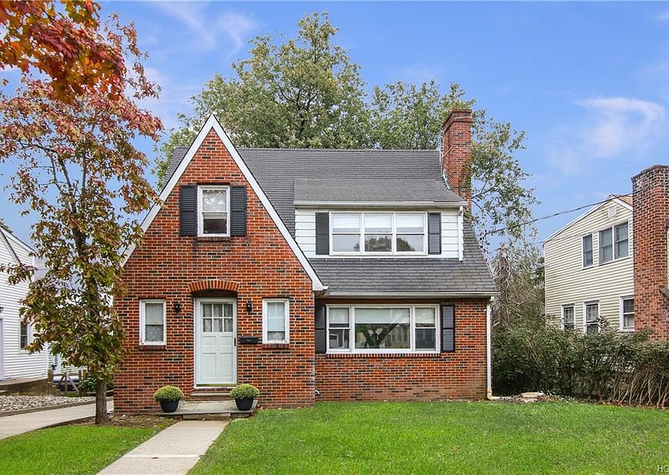 1st image of 145 Benedict Blvd
