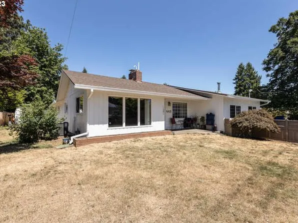 443 Holmes Ln, Oregon City, OR 97045