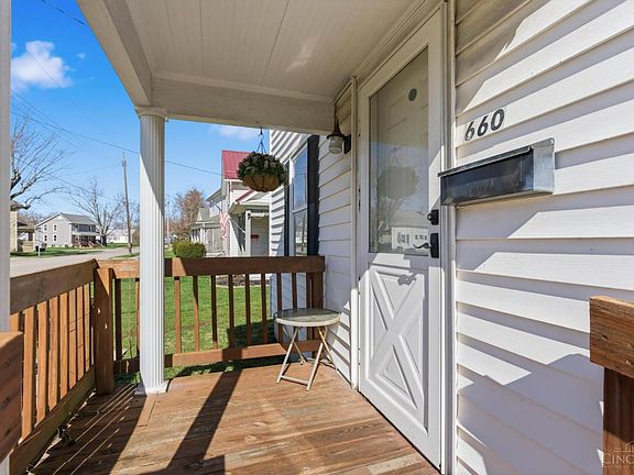 3rd image of 660 Xenia Ave