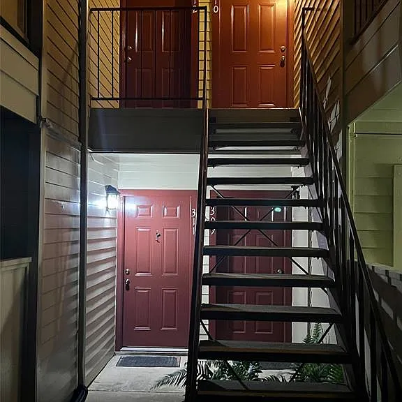 2120 El Paseo St #310 — Photo 25