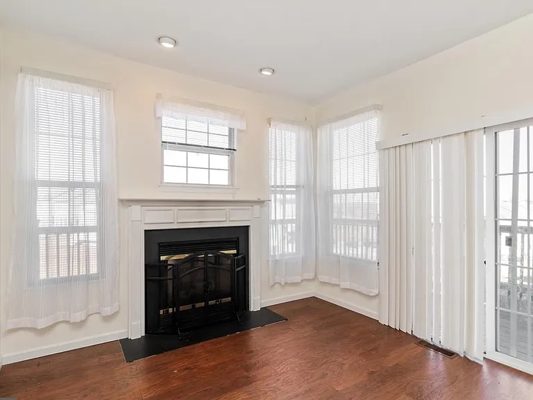 3884 Cannon Ln — Photo 8