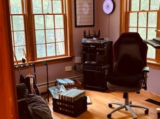 276 Captain Thomas Rd, Ogunquit, ME 03907