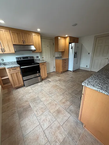 45 Main St #3 Photo 1