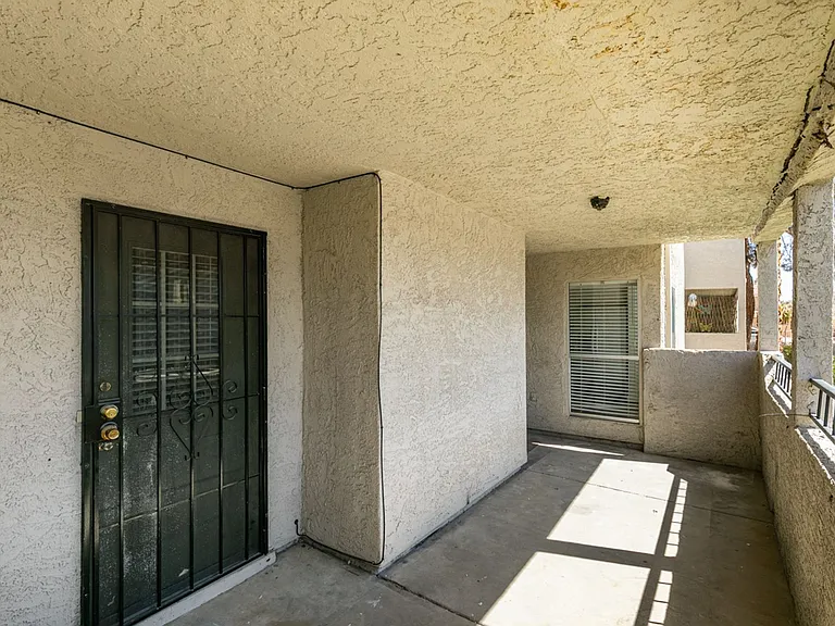 3790 Shirebrook Dr #97 — Photo 4