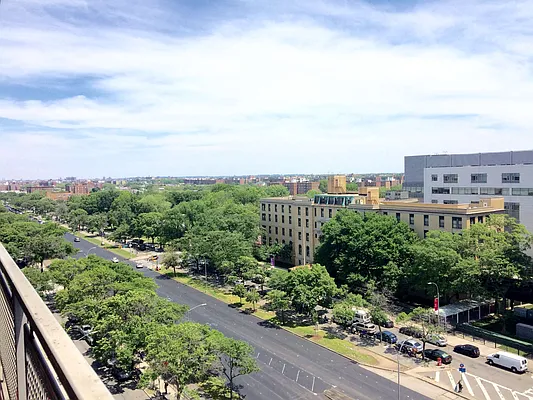 Sold by Elbe Real Estate Inc | media 28