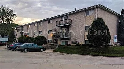 20 N 10th Ave — Photo 13