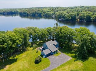 48 Ne Ln, Nobleboro, ME 04555