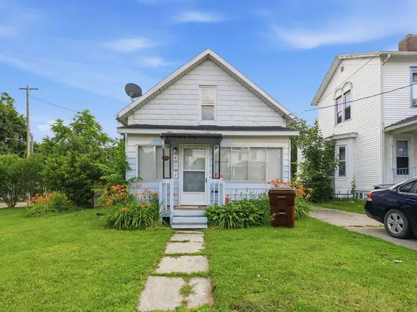 612 Baker St, Lansing, MI 48910