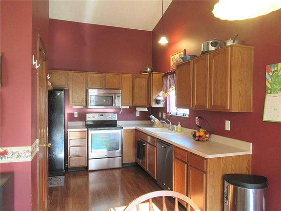 5th image of 774 Viceroy Ct