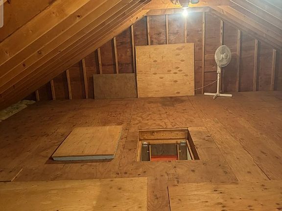 5th image of 5 Cape Cod Ln