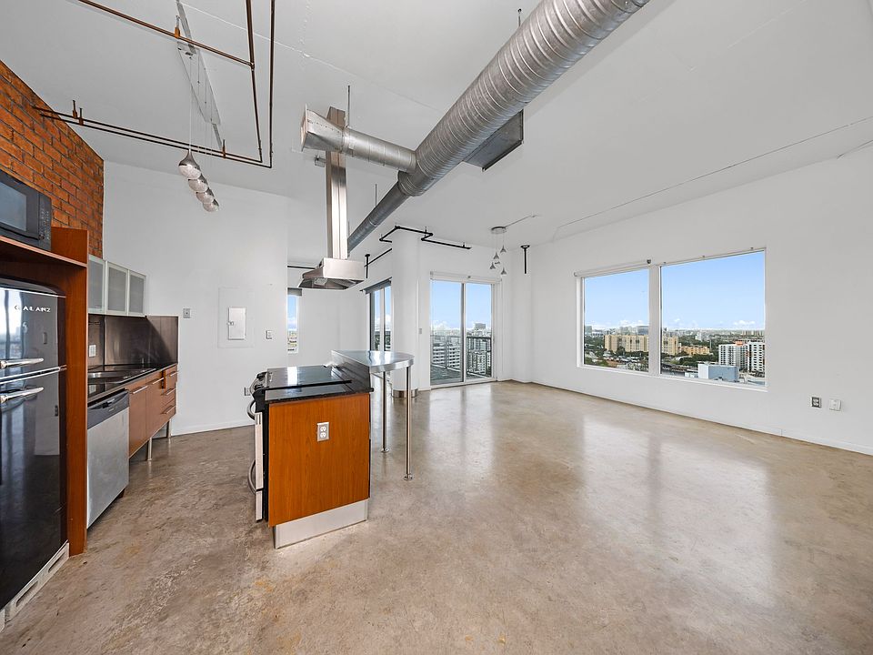 1st image of 10 SW South River Dr #Penthouse I15