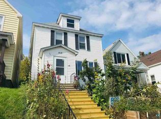 517 E 7th St, Duluth, MN 55805
