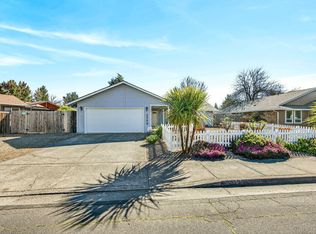 2366 Winslow Park Dr, Medford, OR 97504