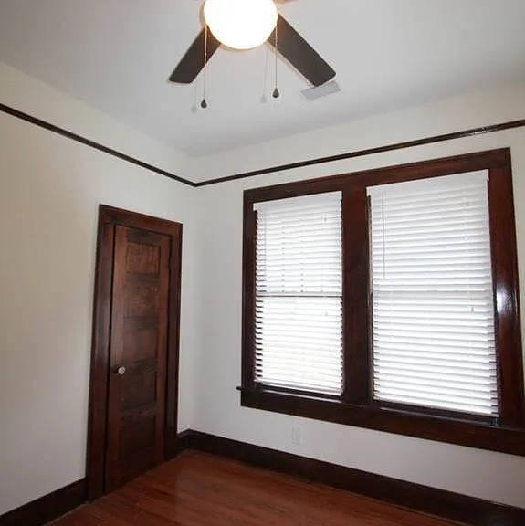2404 N Morgan St — Photo 20