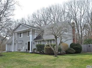 84 Osborne Ave, Mount Sinai, NY 11766
