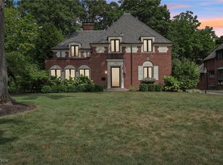 227 Overwood Rd, Akron, OH 44313