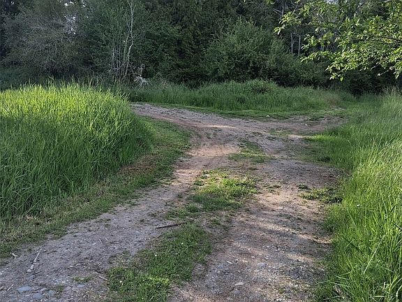 3rd image of 15249 Martinson Road SE