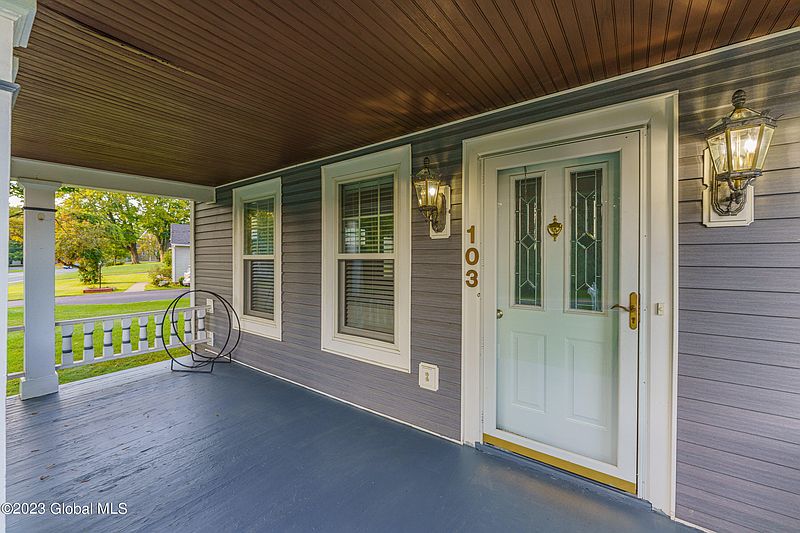 5th image of 103 Gordon Road
