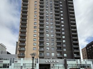 318 Spruce St Unit 1202, Waterloo, ON N2L 0E9