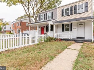2222 Farrington Ave, Alexandria, VA 22303