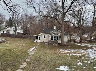 1317 E Elmhurst Ave, Peoria, IL 61603