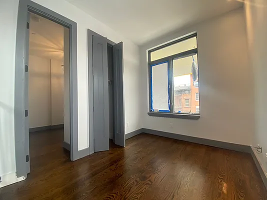 Rented by Lofts and Flats LLC | media 29