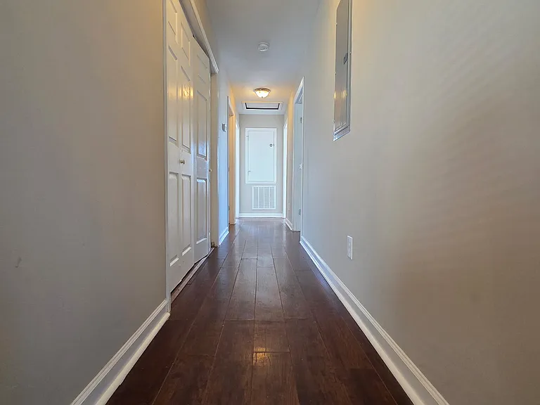 6212 Melrose Rd NW — Photo 4