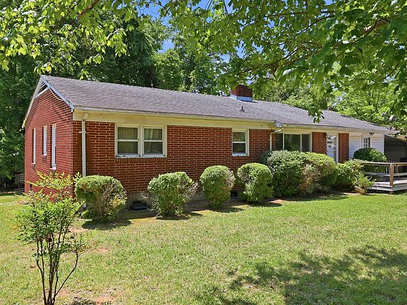3rd image of 1315 Alpha Rd