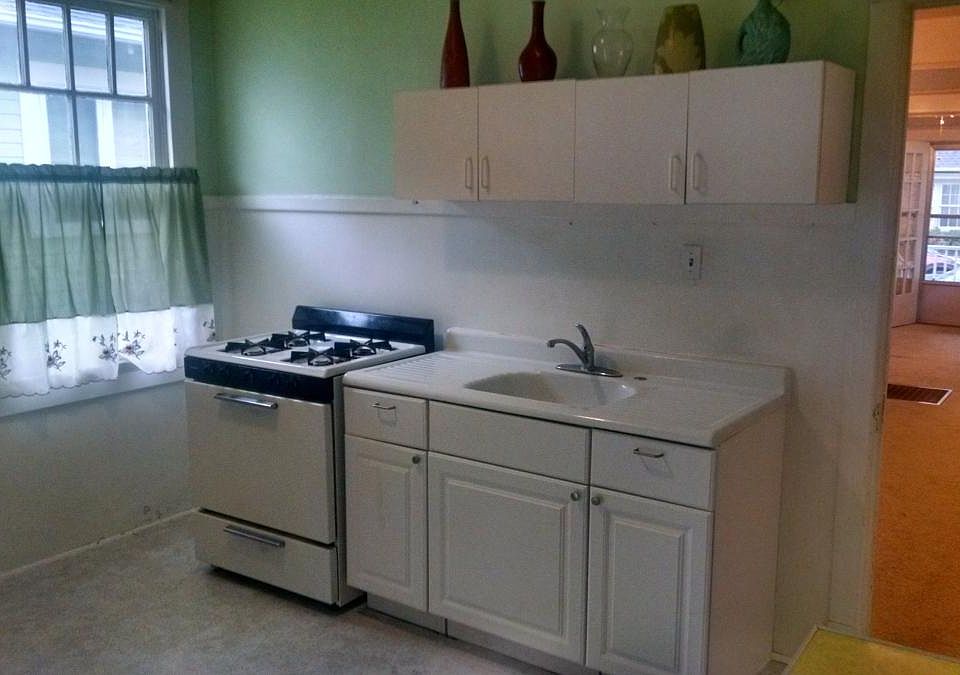 kitchen with gas stove