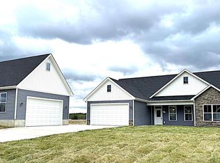 340 Glenaire Rd, Bunker Hill, WV 25413