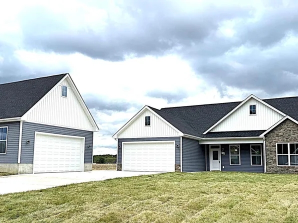 340 Glenaire Rd, Bunker Hill, WV 25413