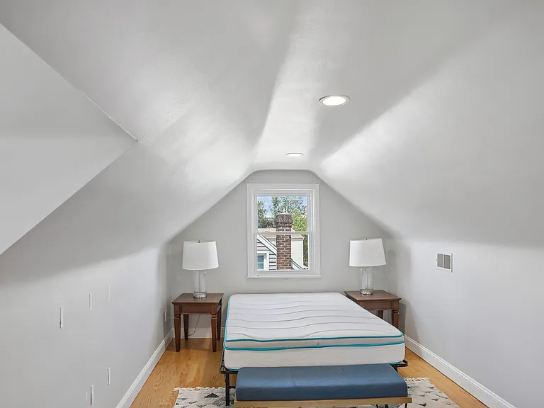 54 Allan Dr — Photo 28