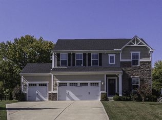 5085 Lakota Woods Dr, Middletown, OH 45044