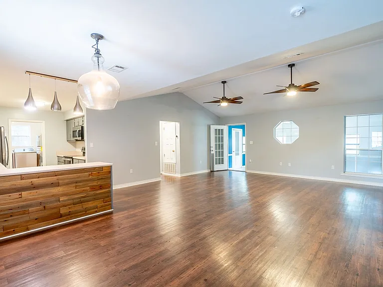 2823 Lake Silver Rd — Photo 19