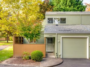 1805 NW Rolling Hill Dr, Beaverton, OR 97006
