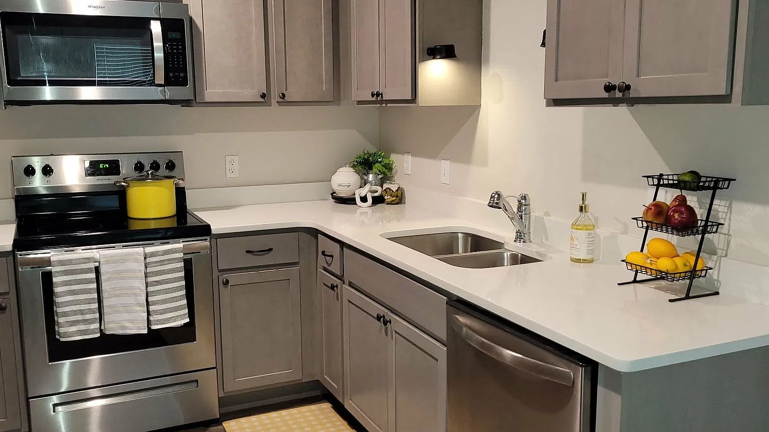 Live In Our Newest Senior Community! 55 & Up! 2 Bed 2 Full Bath 1 Car Garage! All Electric! — Photo 2
