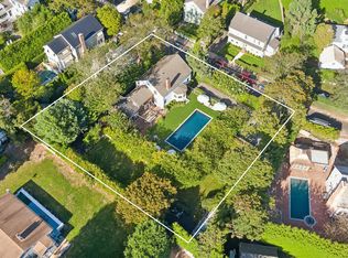 11 Howard St, Sag Harbor, NY 11963