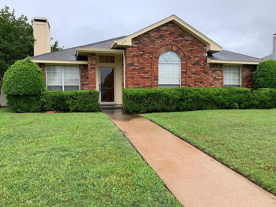 1st image of 1222 Rosewood Ln