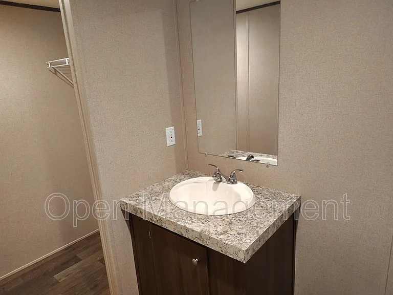 24 Erin Ln #72 — Photo 20
