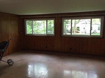 5th image of 7938 Colette Ln
