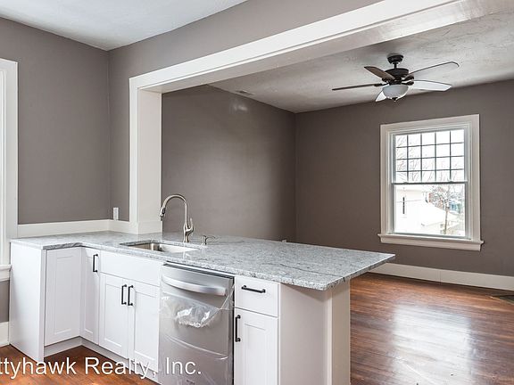 5th image of 14 McClure St APT I