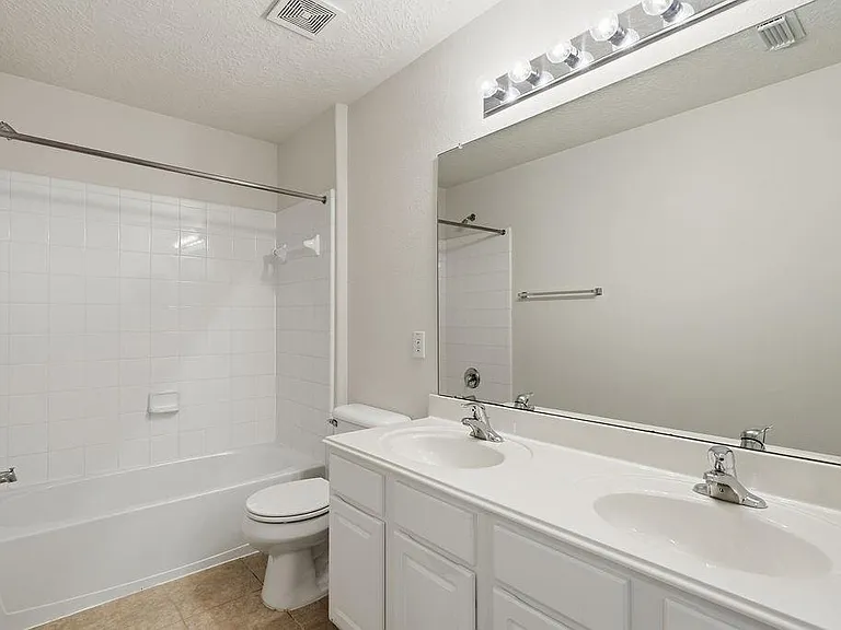 13407 Barton Meadow Ln — Photo 33
