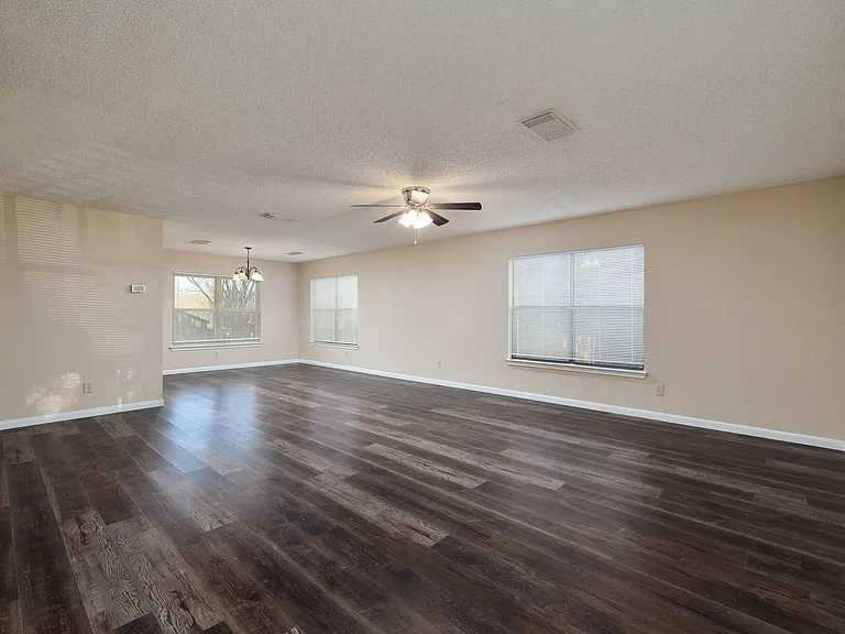3304 Baldwin Park — Photo 4