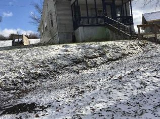 1843 Hoods Creek Pike, Ashland, KY 41101