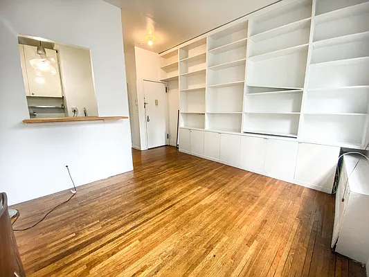 Rented by Corcoran | media 12